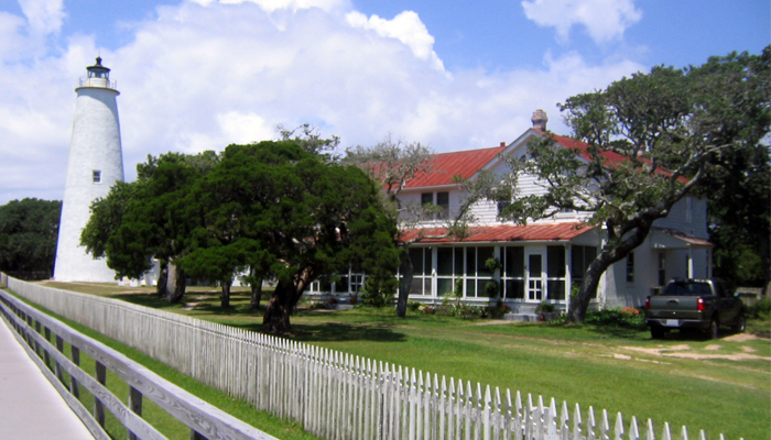 ocracoke island lighthouse - obx lighthouses