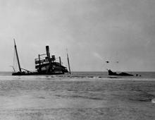 Triangle Shipwrecks of the Outer Banks Triangle Shipwrecks of the Outer Banks